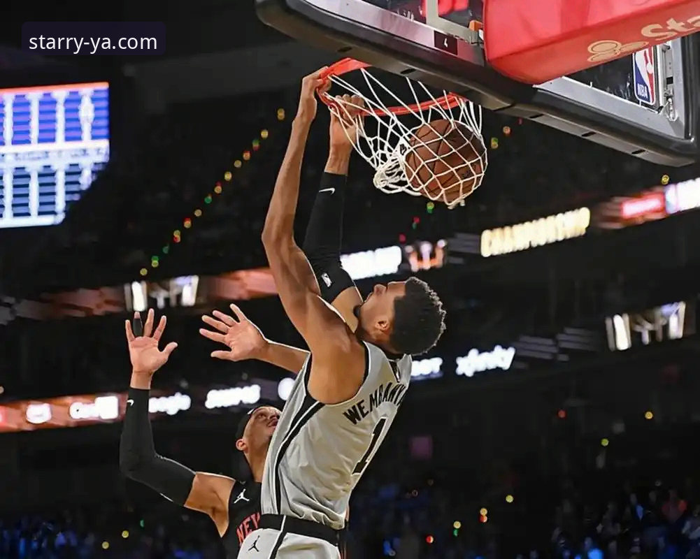 亚星官网可靠吗 从尼克斯狂胜老鹰看NBA季后赛的3个震撼现场体验